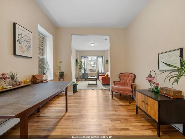 91 Romaine Avenue image 1 of 21