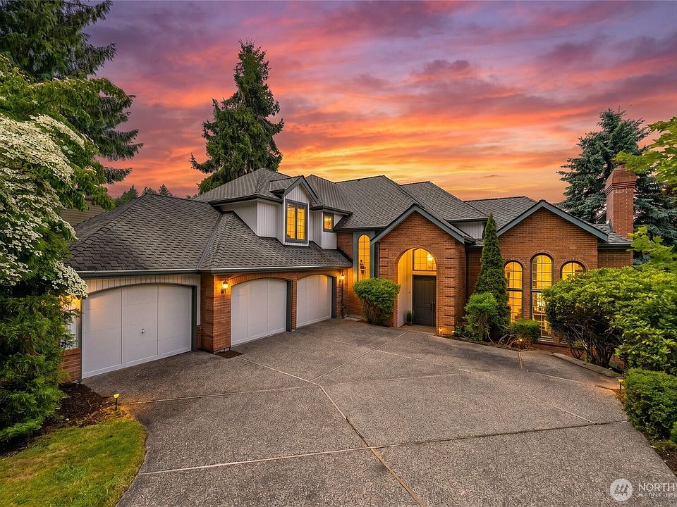 1st image of 8762 Paisley Drive NE