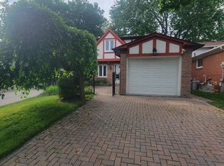 28 Holsworthy Cres, Markham, ON L3T4C6