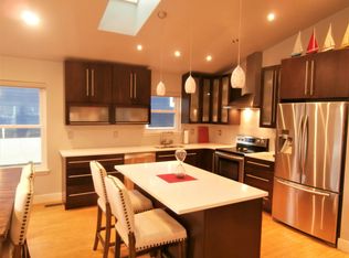 1325 Washington Dr, Annapolis, MD 21403