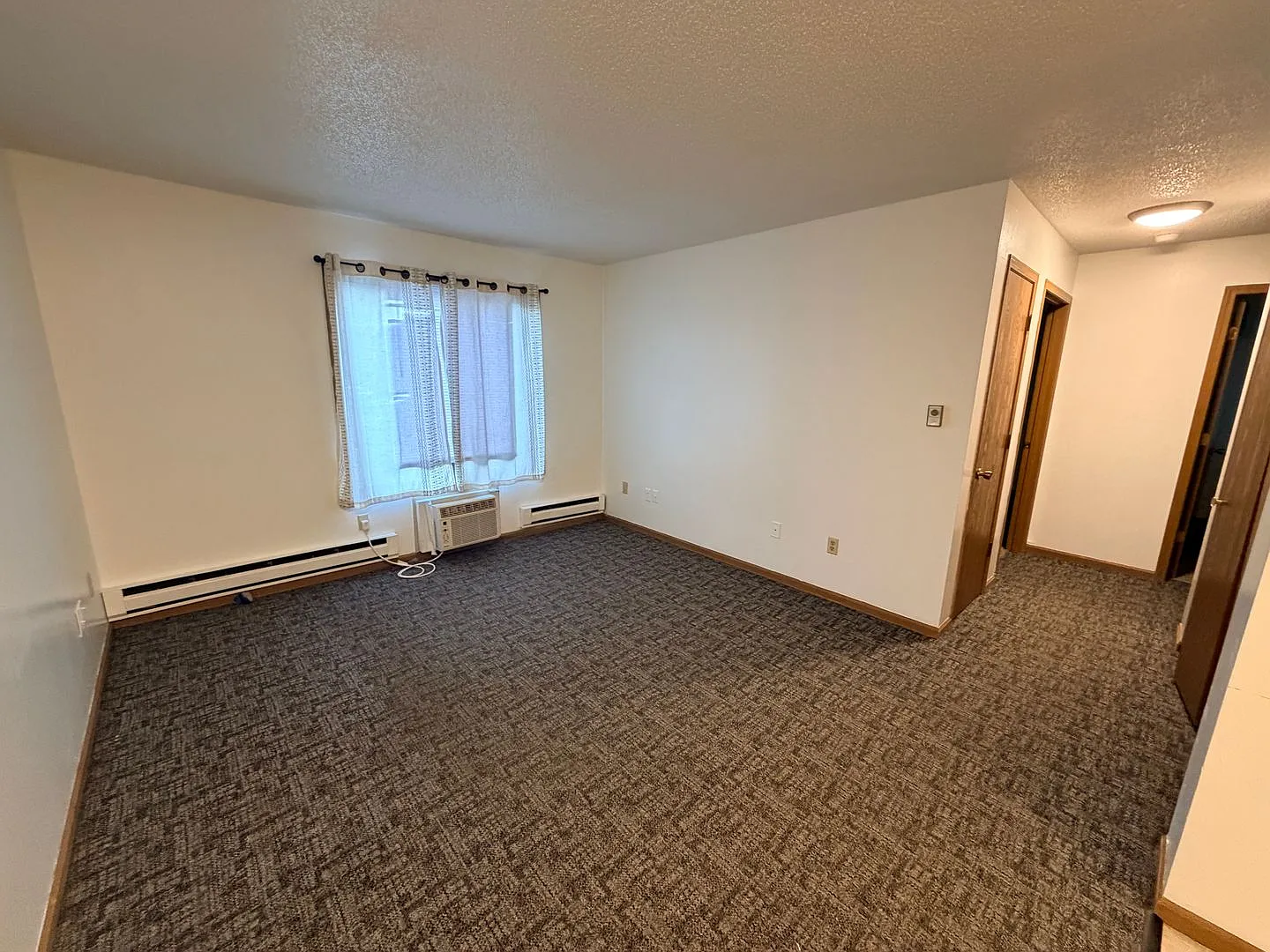 Holstein Property Group - 402-404 Mueller St — Photo 4