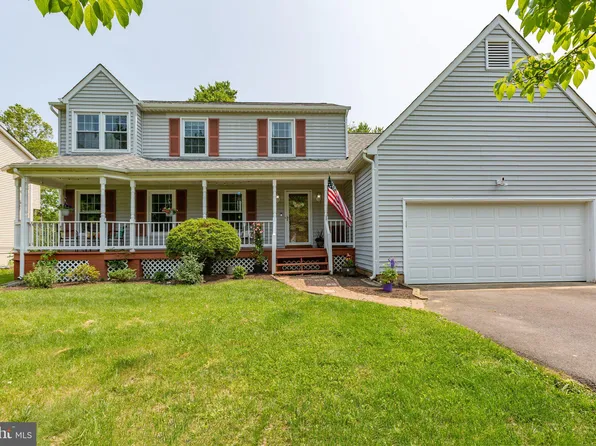 1423 Aquia Dr, Stafford, VA 22554