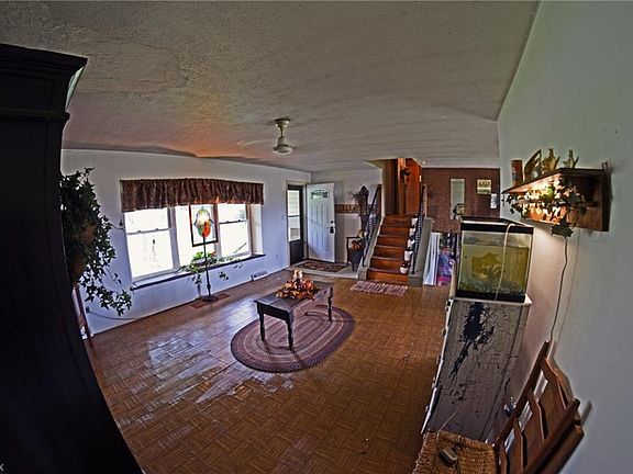4th image of 13455 Kauffman Ave