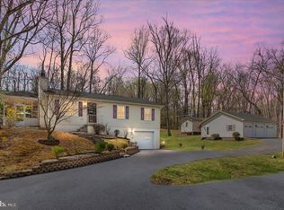 272 Mountain View Dr, Front Royal, VA 22630