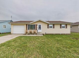 7 Topaz Dr, Huntington, IN 46750