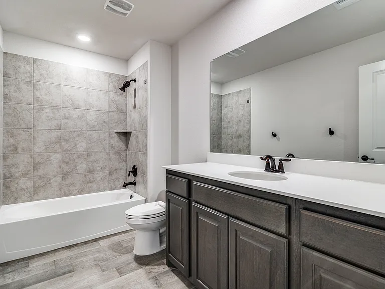 3094 Maverick Dr — Photo 39