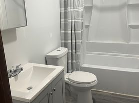 492 Pecks Rd, Pittsfield, MA