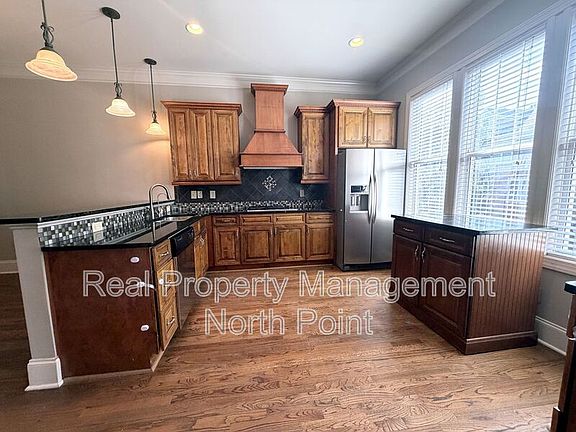 5th image of 3026 Eltham Pl