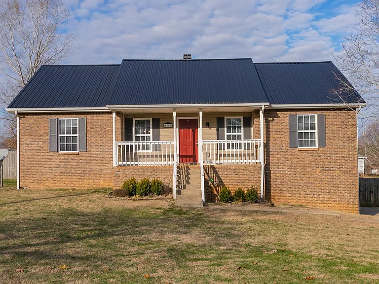 1307 Gip Manning Rd — Photo 2