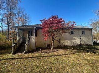 17 Collarbark Rd, Hopewell Junction, NY 12533