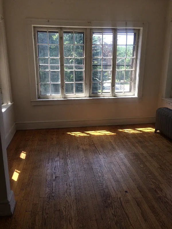 2544 N. Maryland Ave. (Fountain Blue) — Photo 4