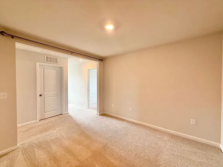 5003 Tura St — Photo 17