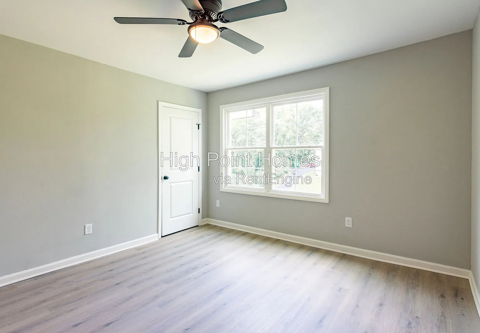 2 bed, 1.5 bath, 950 sqft, $1,225 — Photo 3