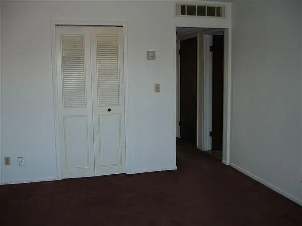 1360 Paul Ct — Photo 5