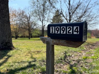 19924 Goldenwood Rd, Lebanon, MO, 65536
