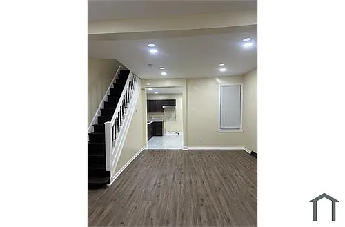 922 Forrester Ave Photo 1