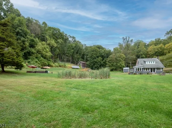 31 Fox Farm Rd, Lopatcong Twp., NJ 08865