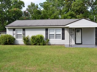 1403 Bunche St, Waycross, GA 31501