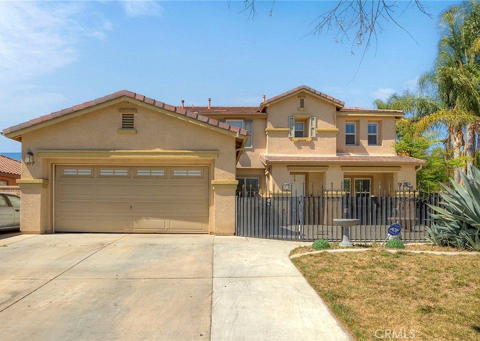 1st image of 977 Saltbush Ln