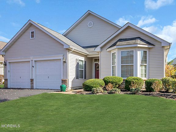2nd image of 447 Monticello Lane