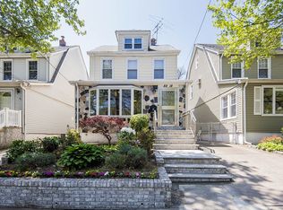 8818 Gettysburg St, Jamaica, NY 11426