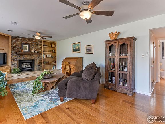 5th image of 1436 Lakeshore Dr