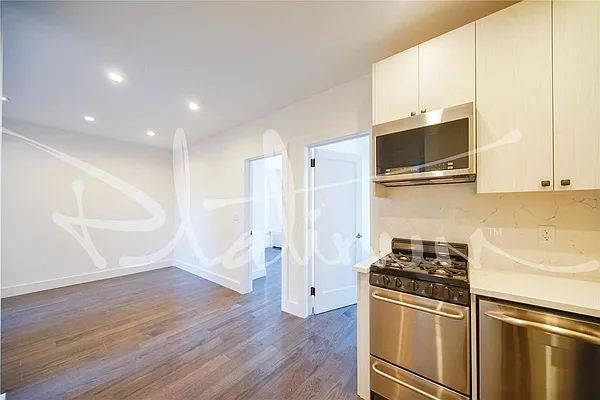 Rented by Platinum Properties | media 18