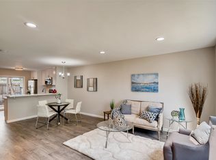 433 Ridgeway Ct, Spring Valley, CA 91977