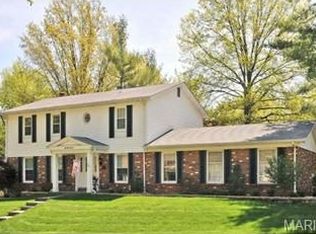 815 Bergquist Dr, Ballwin, MO