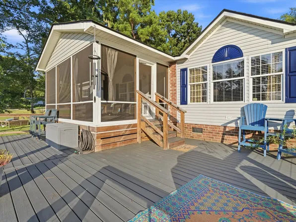 1443 Stukes Rd, Manning, SC 29102