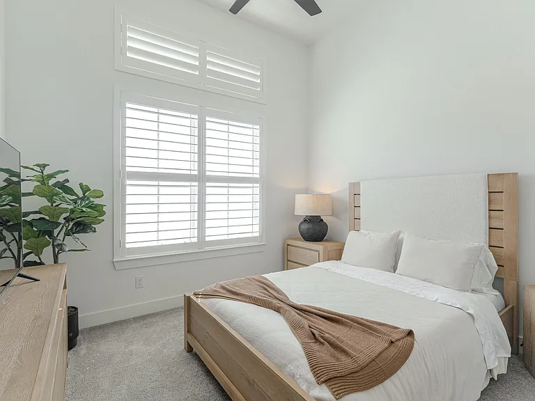 7142 Carriage Light Dr — Photo 32