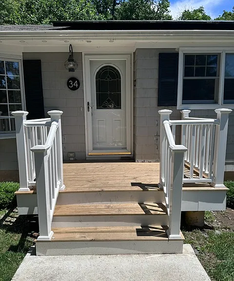34 Maler Ave — Photo 2