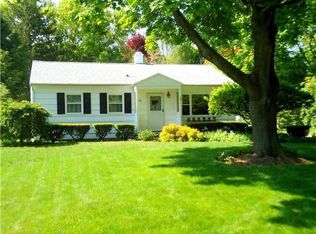 291 Princeton Rd, Webster, NY 14580