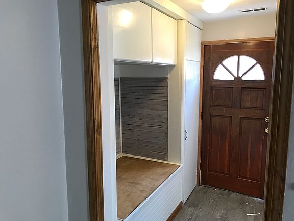 Entrance foyer