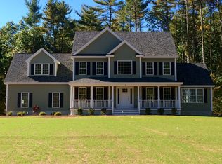 20 Parkhurst St, Dunstable, MA 01827