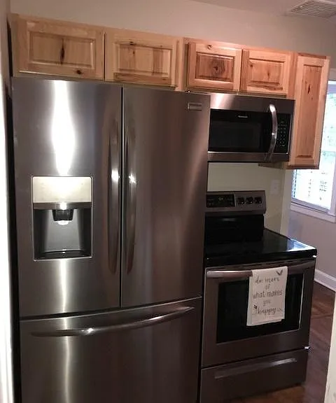 25 Osborne Rd — Photo 2
