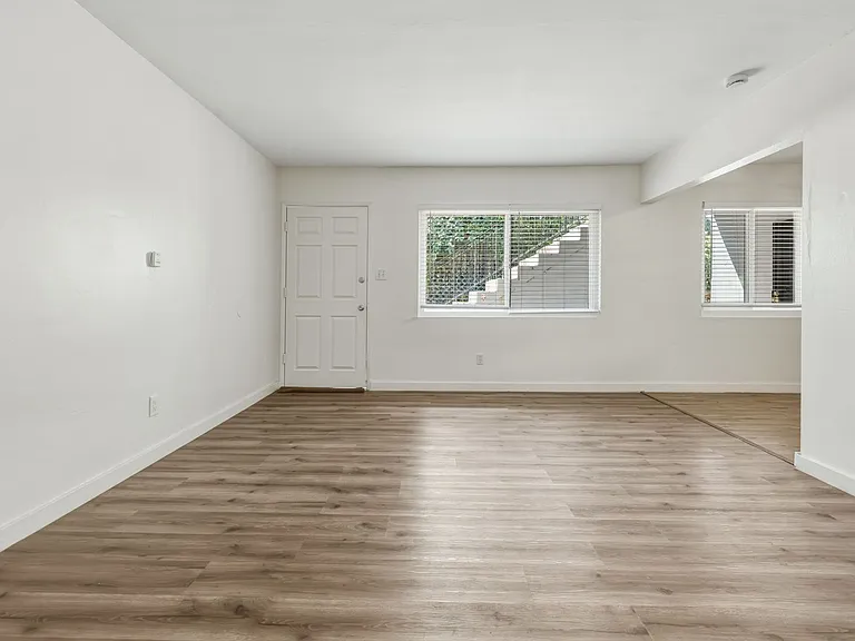 2424 24305 India Street 2429 2435.5 Kettner Blvd — Photo 4