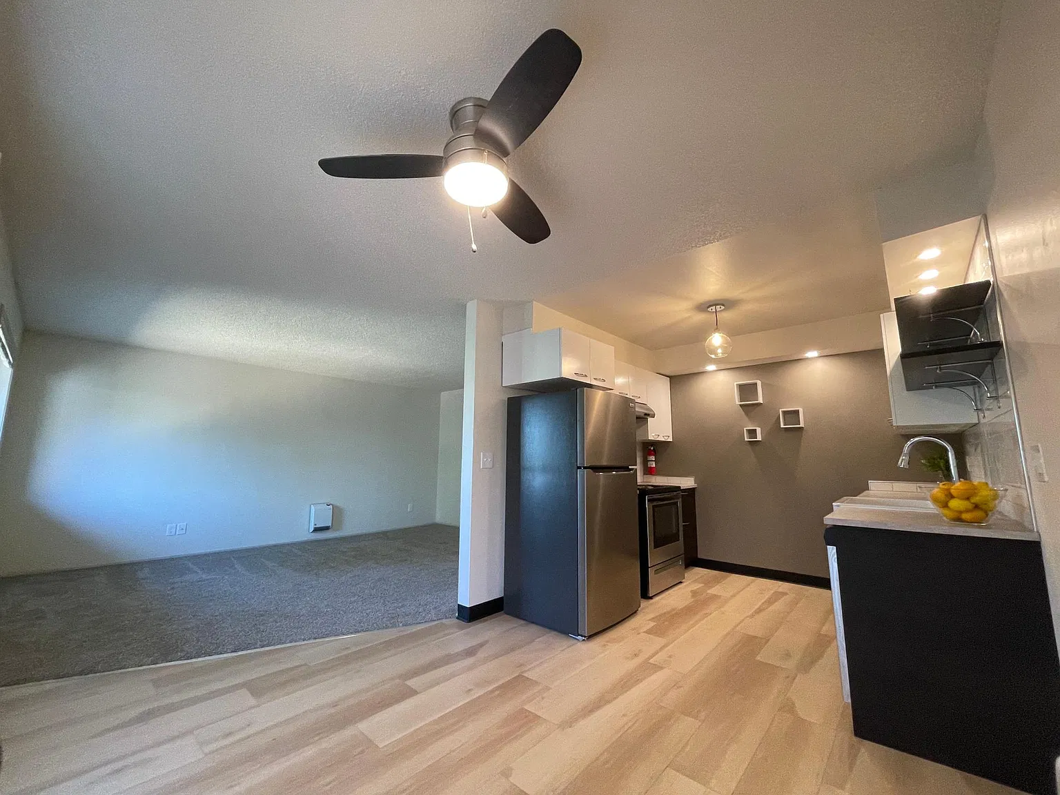2 bed, 850 sqft, $1,550 — Photo 4