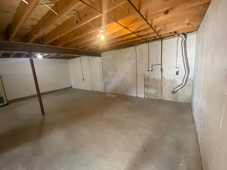 608 Linda Ln #B — Photo 17