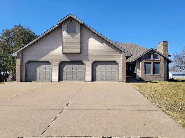 867 S Harrison St, Lancaster, WI 53813