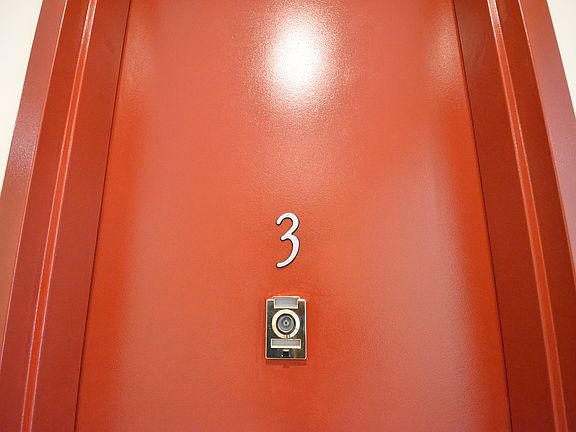 5th image of 26 Hemenway St APT 3