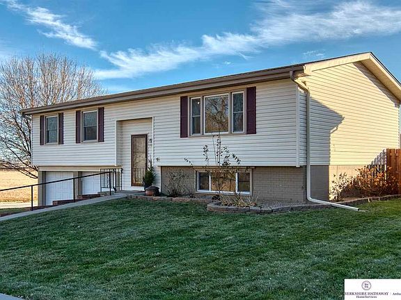 3rd image of 14603 Echo Hills Dr