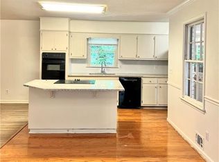 2439 Due West Cir NW, Kennesaw, GA 30152