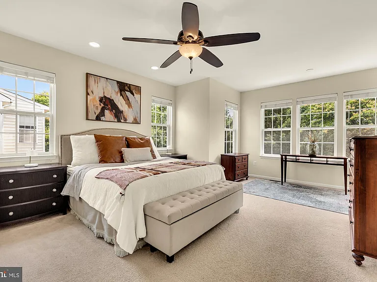 6747 Applemint Ln — Photo 22