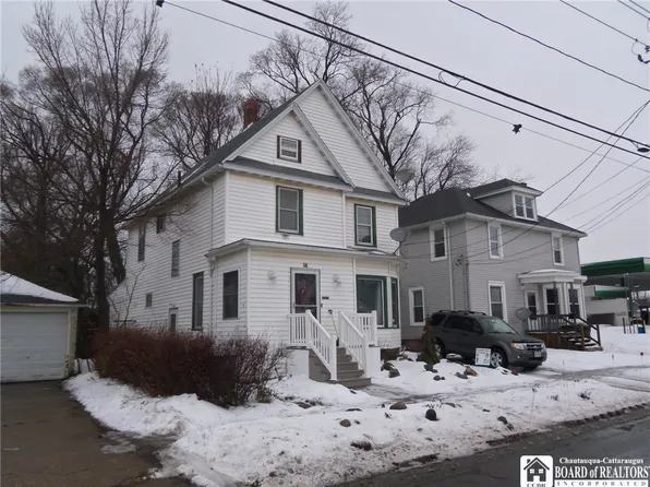 14 W Lucas Ave, Dunkirk, NY 14048