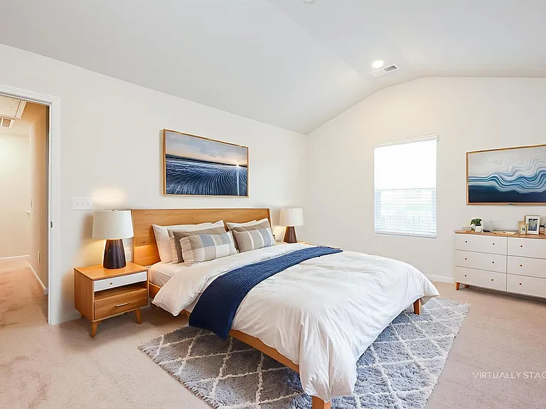 2149 Southlea Dr — Photo 4