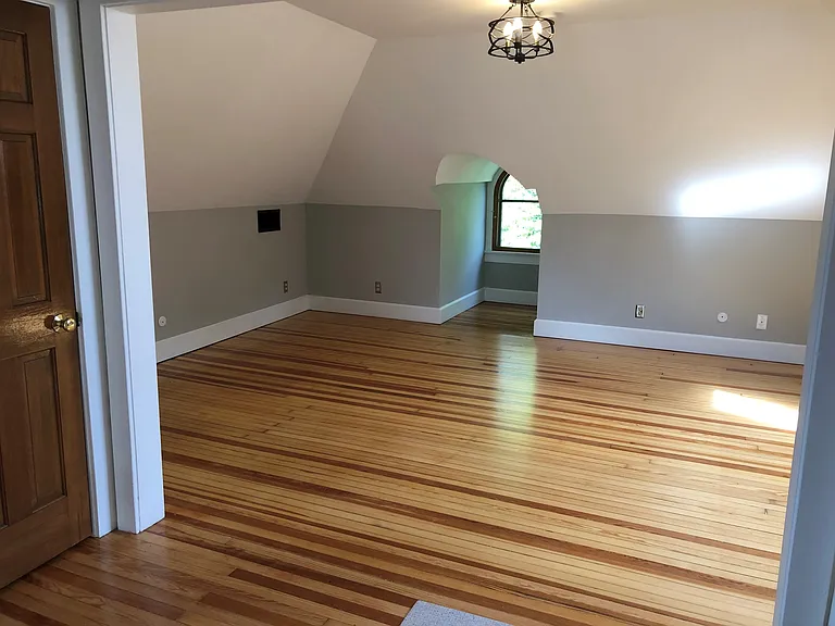 349 S Drexel Ave #1/2 — Photo 4