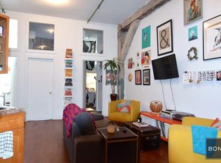 239 Banker St APT 3C, Brooklyn, NY 11222