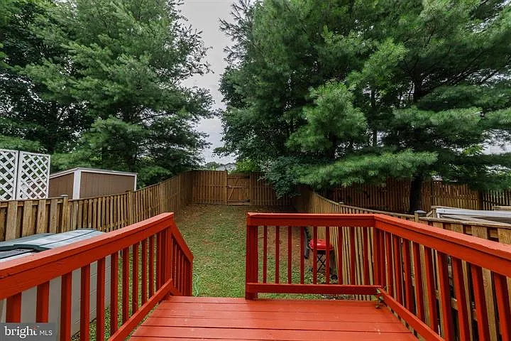 9306 Vanguard Ct — Photo 16