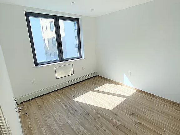 3rd image of 30-79 31st St #4R
